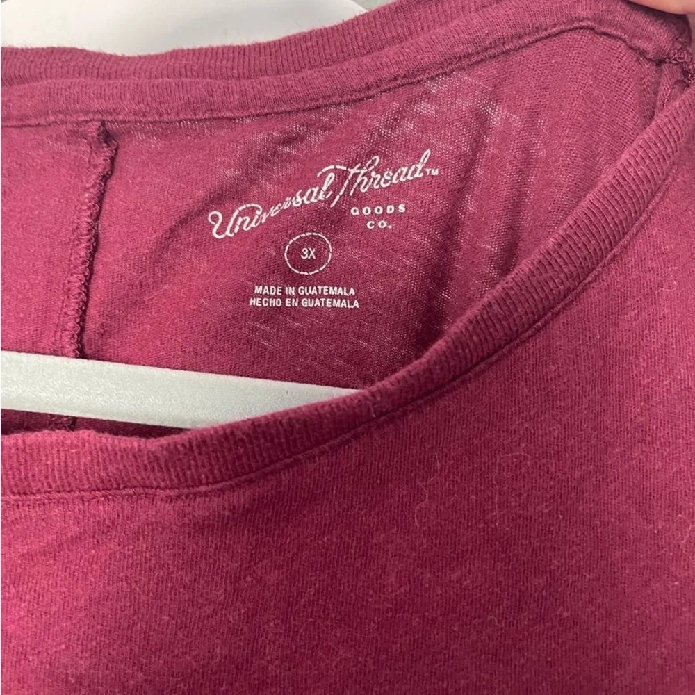 Universal Thread Top - Picture 2 of 3